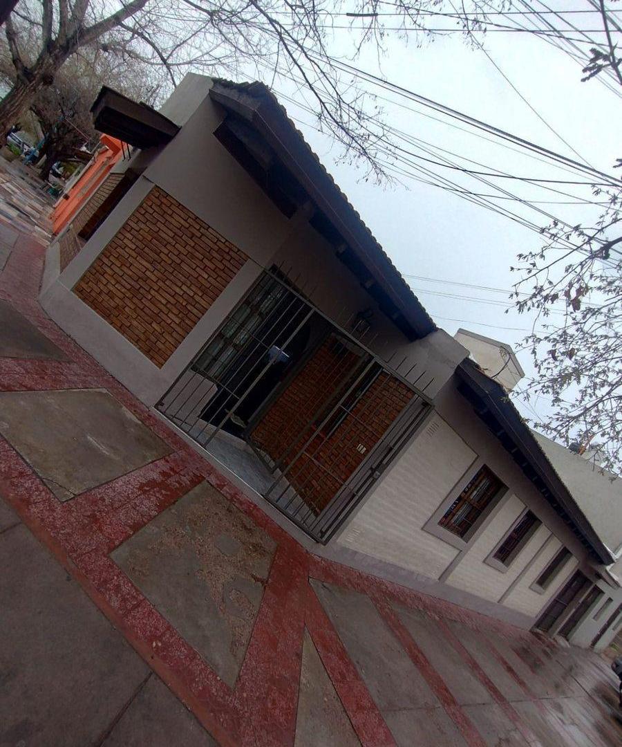 Foto de Hermosa casa esquina en venta, Godoy Cruz, imagen 3