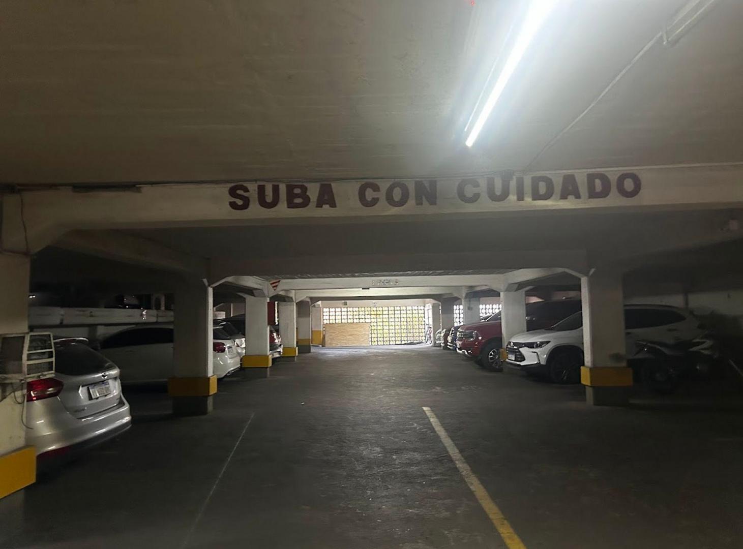 Foto de Cochera en Venta en el Centro de Mendoza, imagen 4