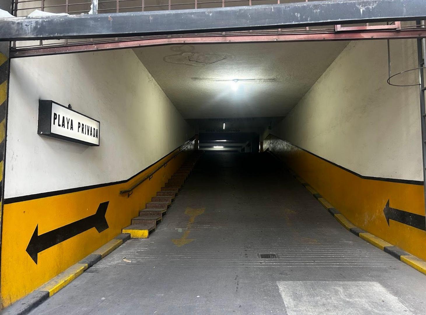 Foto de Cochera en Venta en el Centro de Mendoza, imagen 1