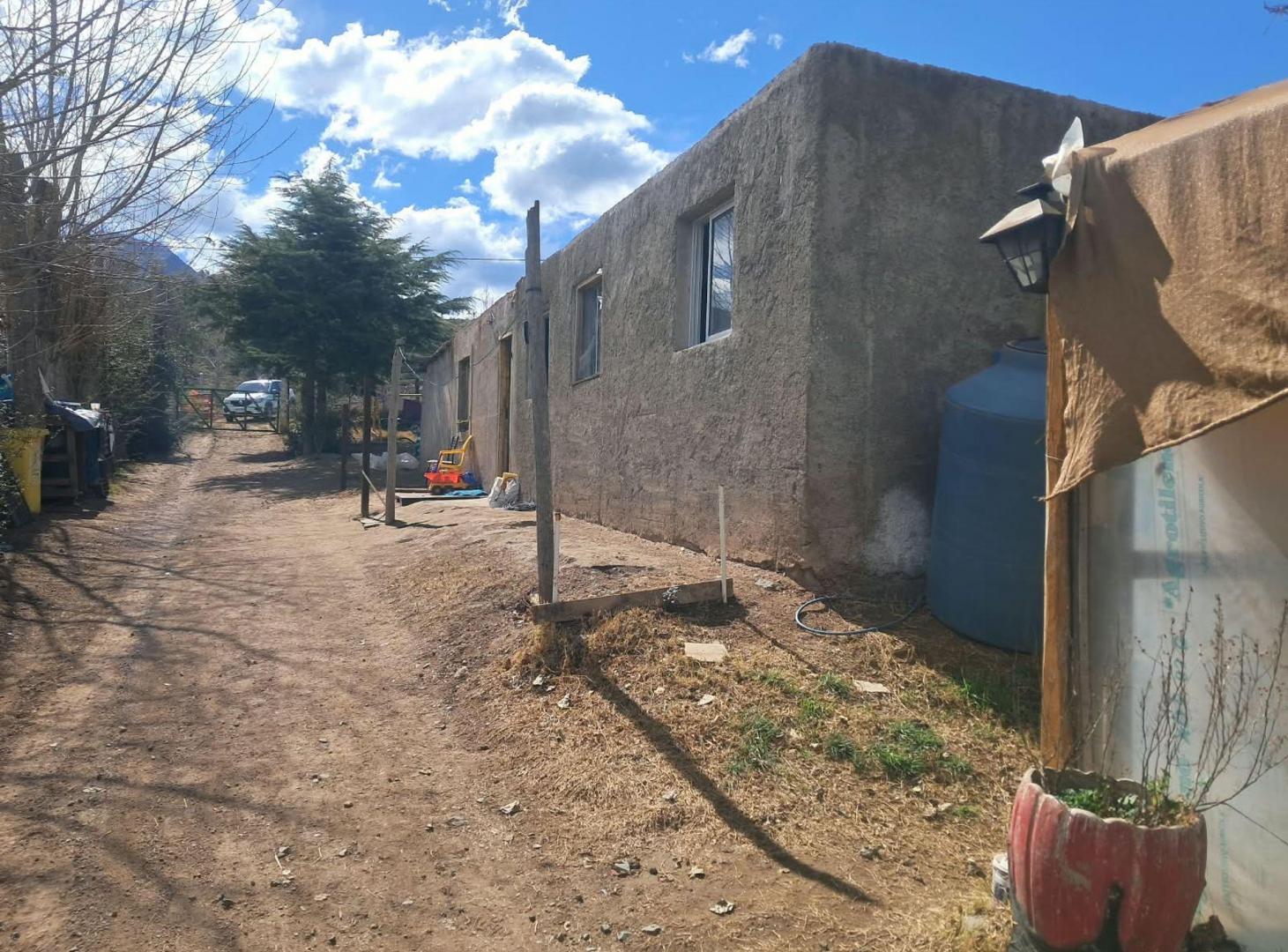 Foto de VENTA TERRENO DE 2.000 M2 CON 2 CASAS- BLANCO ENCA, imagen 1