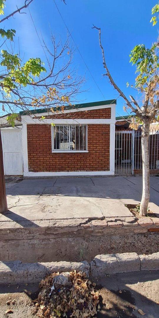 Foto de CASA EN VENTA EN B° PAULA ALBARRACÍN - PERDRIEL, imagen 1