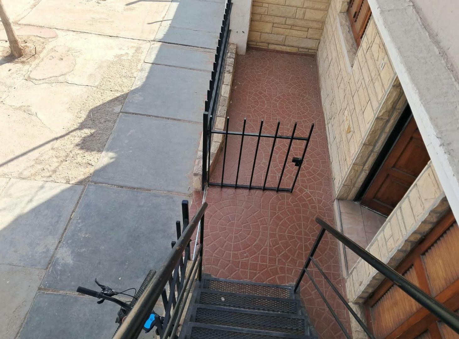 Foto de VENTA CASA + 2 DEPTOS CALLE RIVADAVIA LUJAN, imagen 4