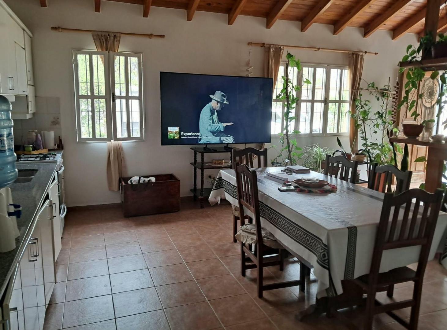 Foto de Alquiler De Casa En Calle La Madrid- 3 hab-Luján, imagen 2