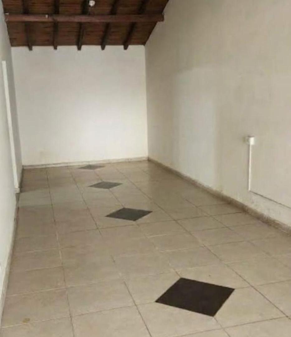 Foto de ALQUILER DE LOCAL COMERCIAL ZONA CENTRICA, imagen 2