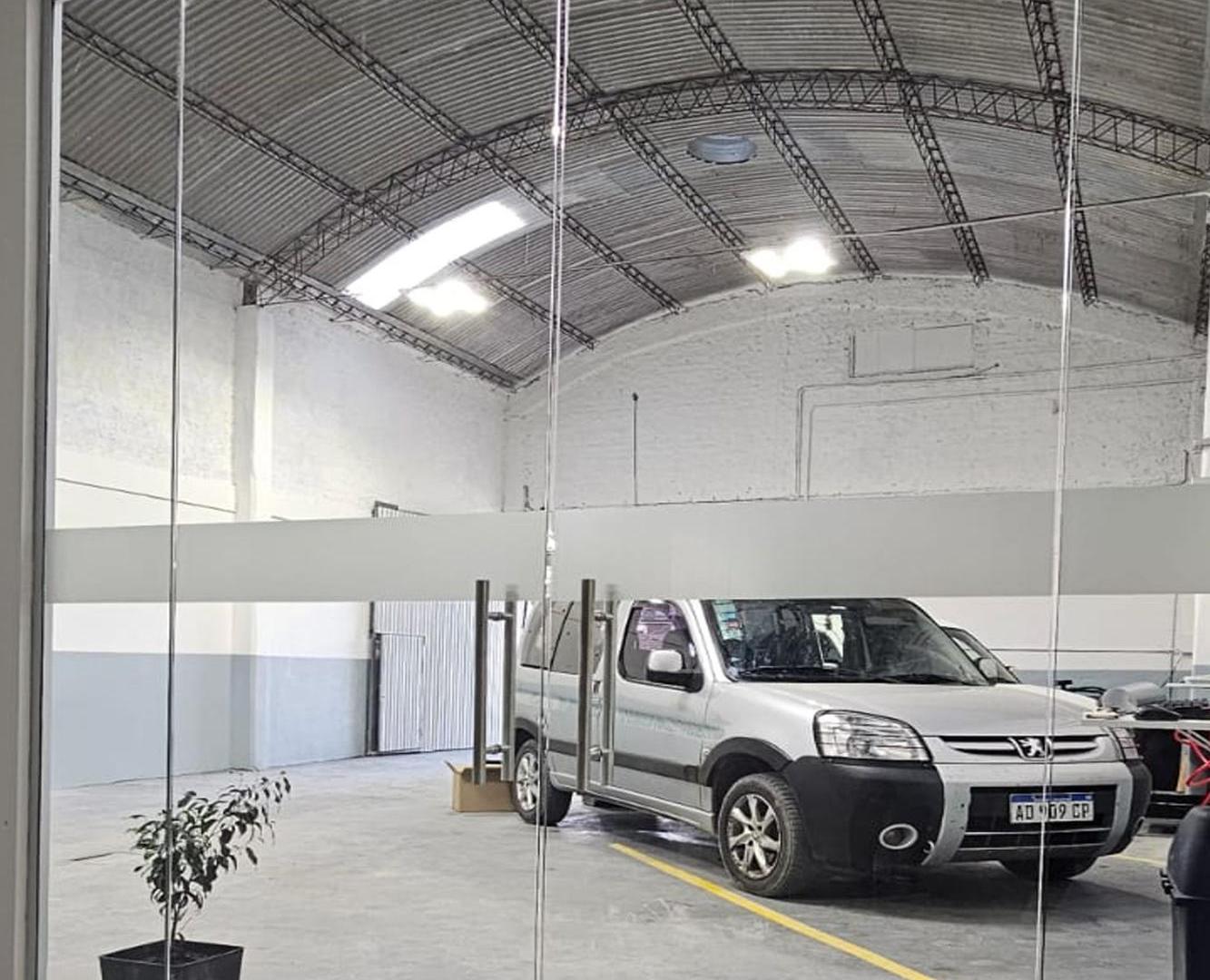 Foto de Galpón excelente Inversión Tupungato - Centro, imagen 3