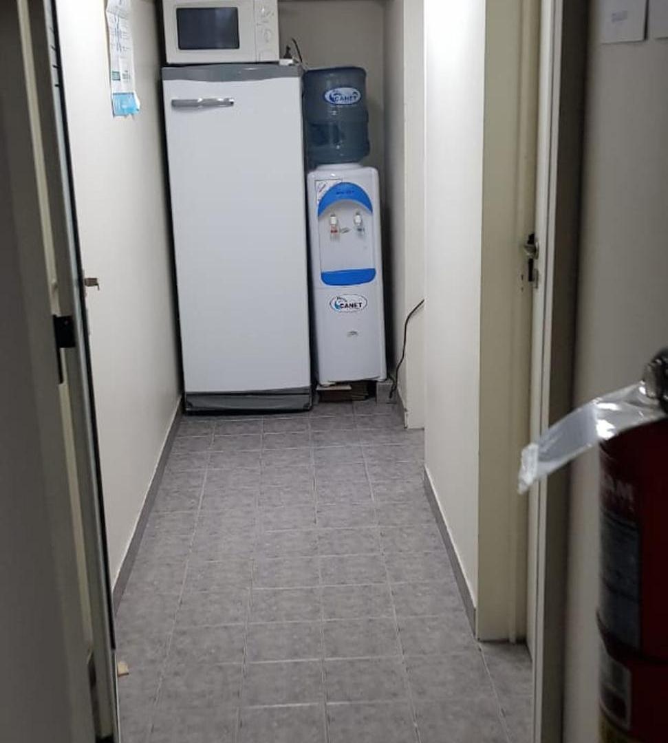 Foto de SEMIPISO DE OFICINAS EN CENTRO DE MENDOZA, imagen 3