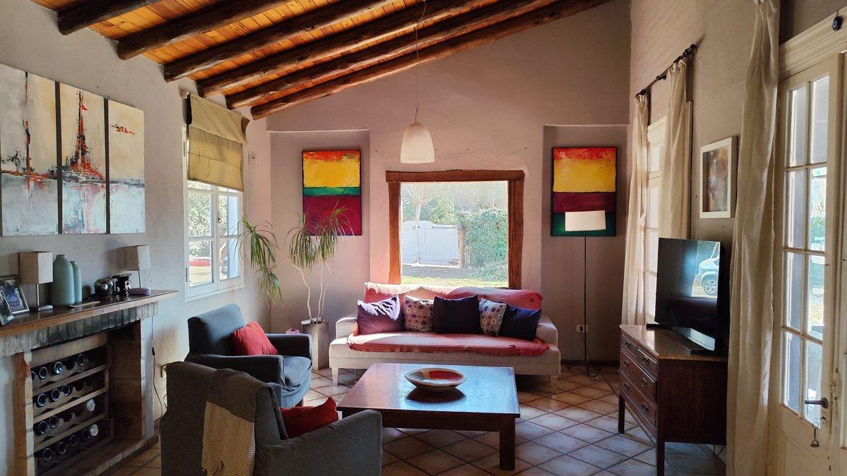 Foto de Venta de casa estilo campestre en barrio semipriv., imagen 3