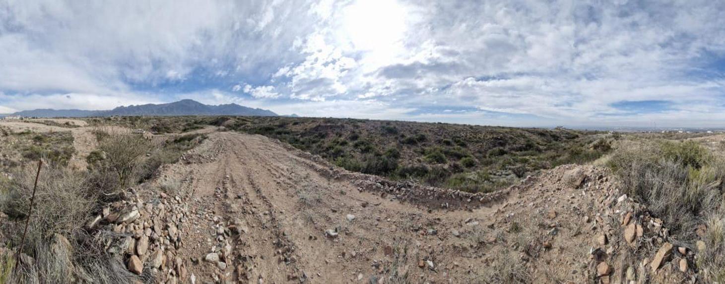 Foto de TERRENO DE 3400 M2 EN VENTA EN LAS COMPUERTAS, imagen 2