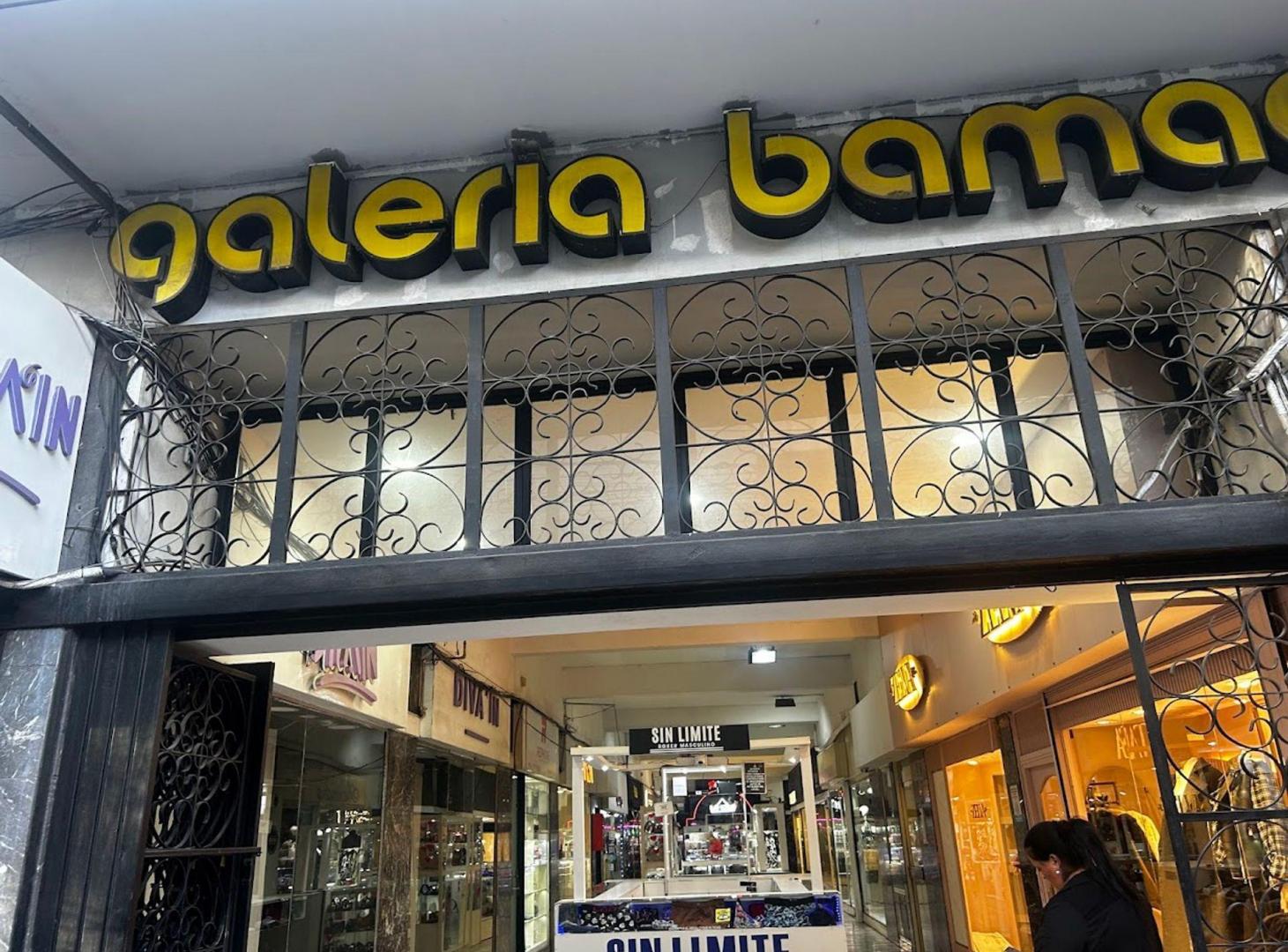 Foto de Cochera en Venta en el Centro de Mendoza, imagen 4