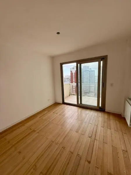 Penthouse 3 ambientes con terraza, quincho propio y vista al mar 4