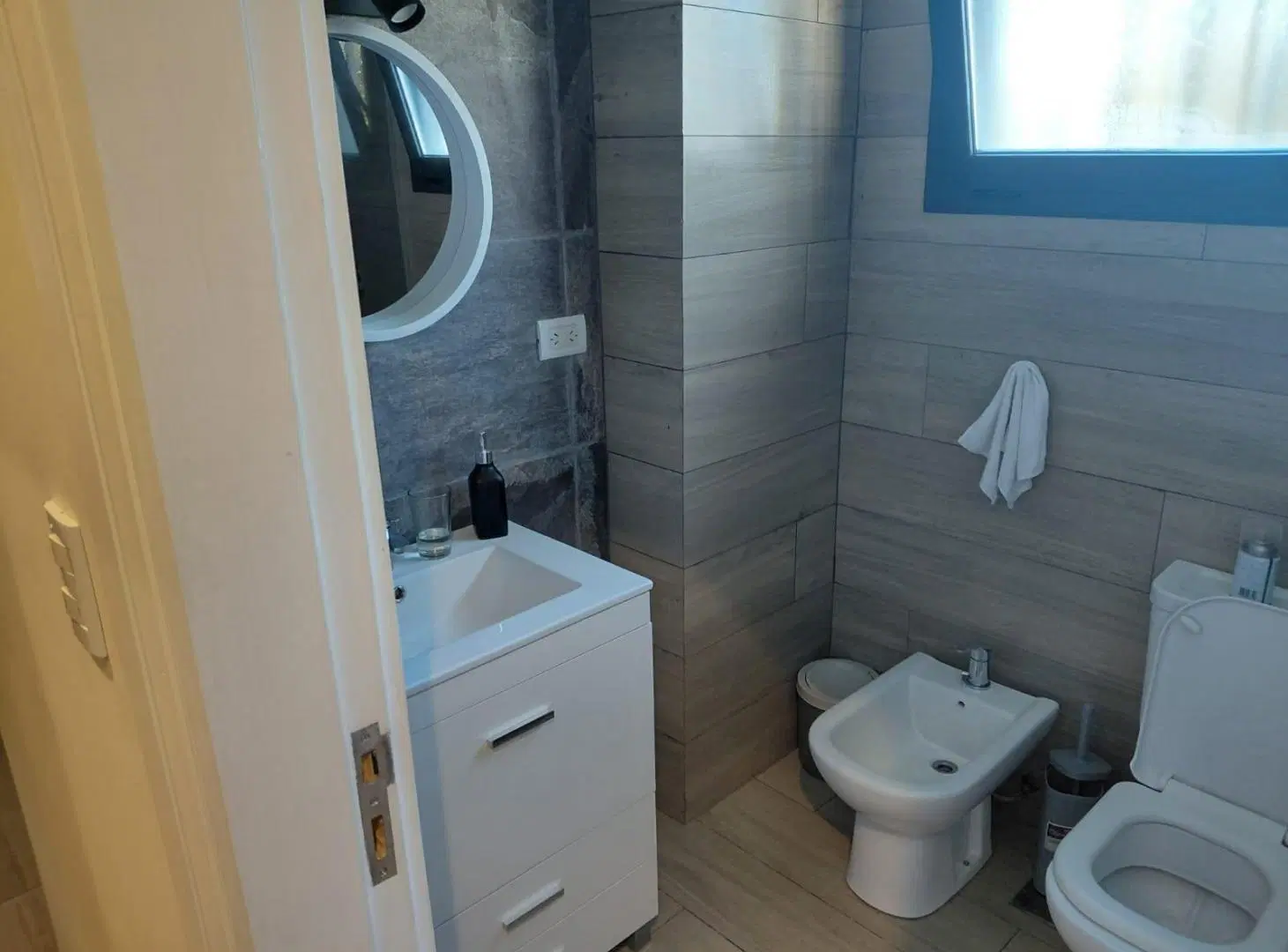 Venta Duplex 4 ambientes en el Barrio Caisamar 5