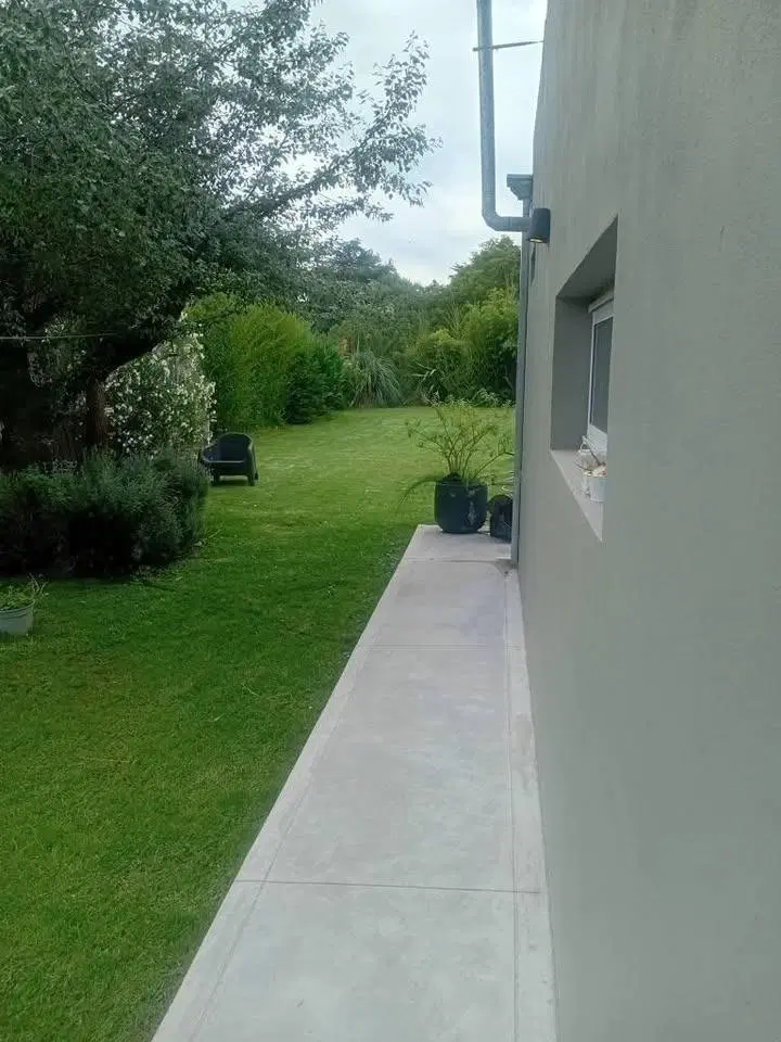 VENTA CASA 3 AMBIENTES BARRIO EL SOSIEGO 3