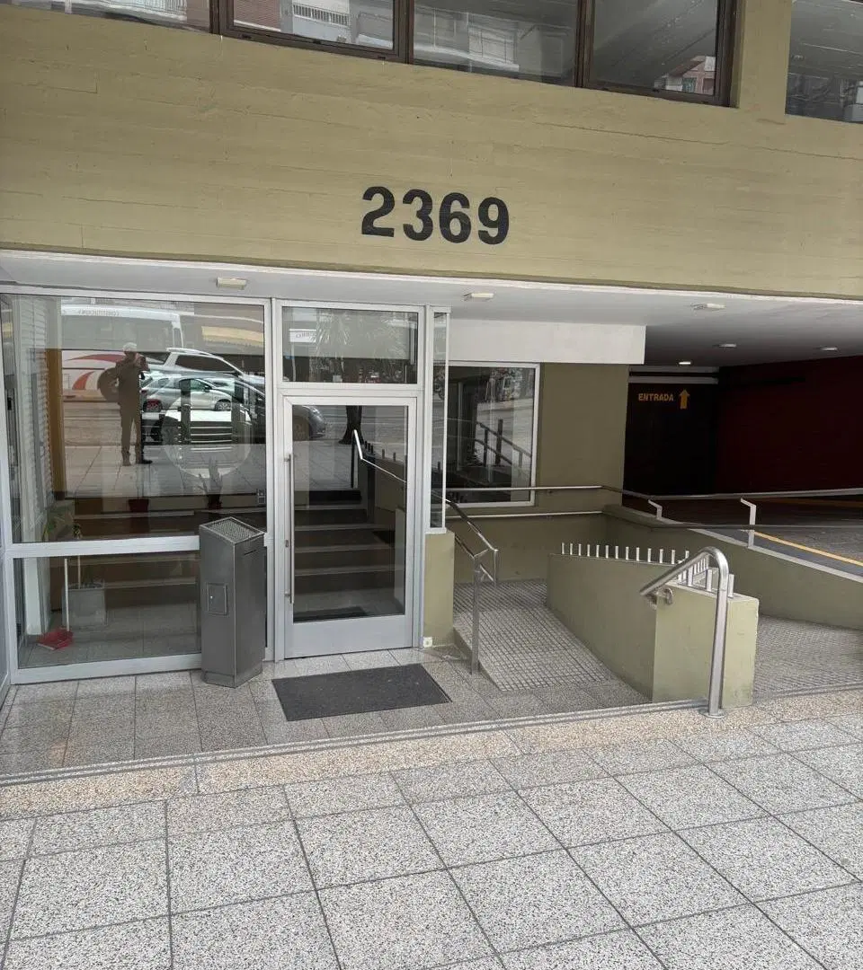 Venta Monoambiento amoblado zona Macrocentro 2