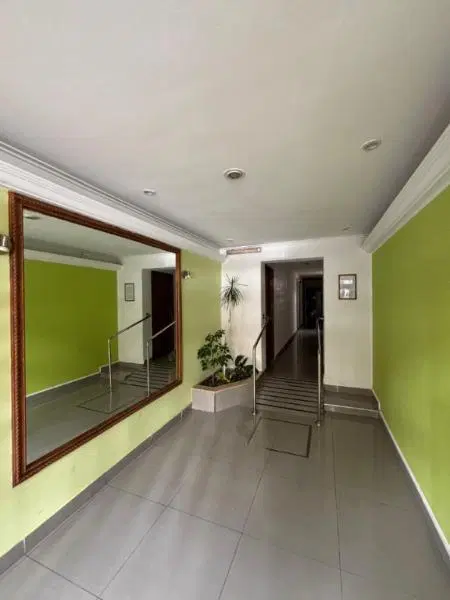 Venta monoambiente zona Guemes 1