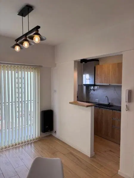 Venta monoambiente zona Guemes 4