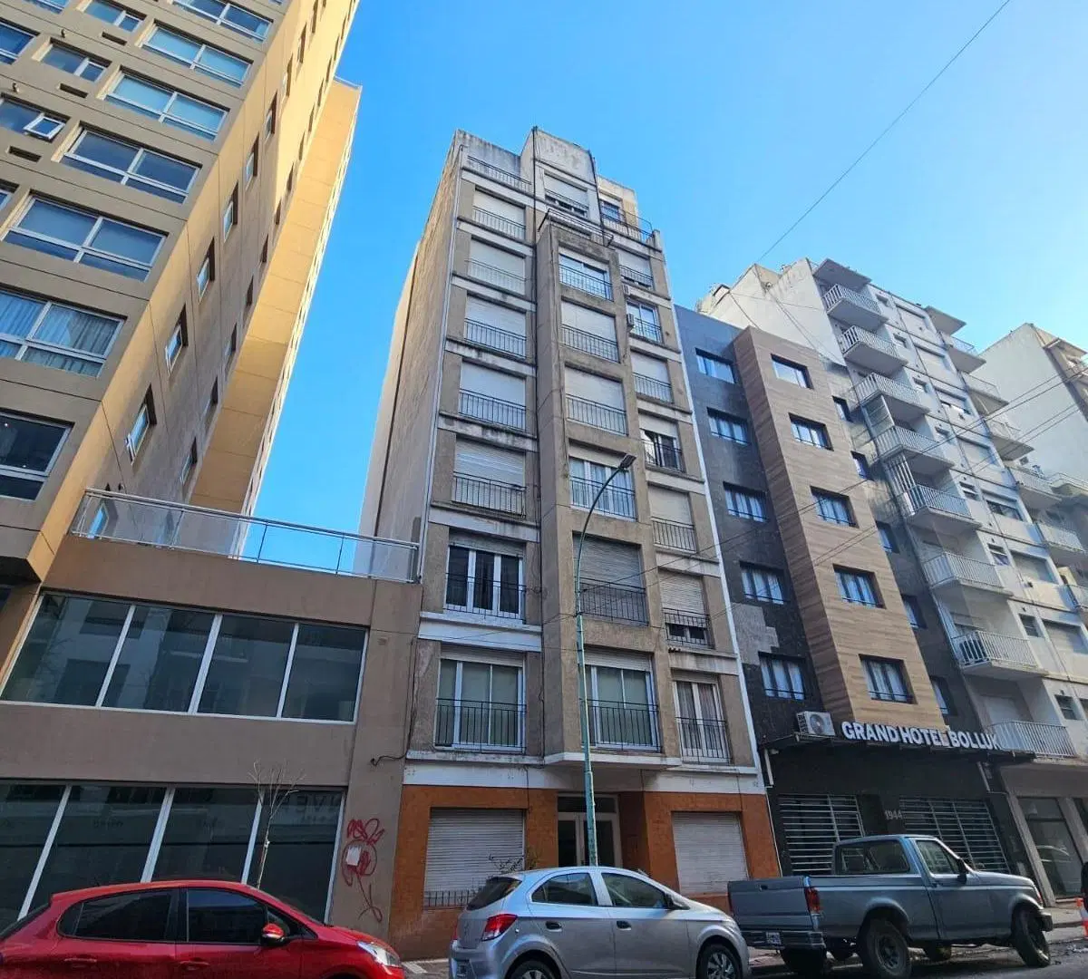 Venta Monoambiente a la calle 5