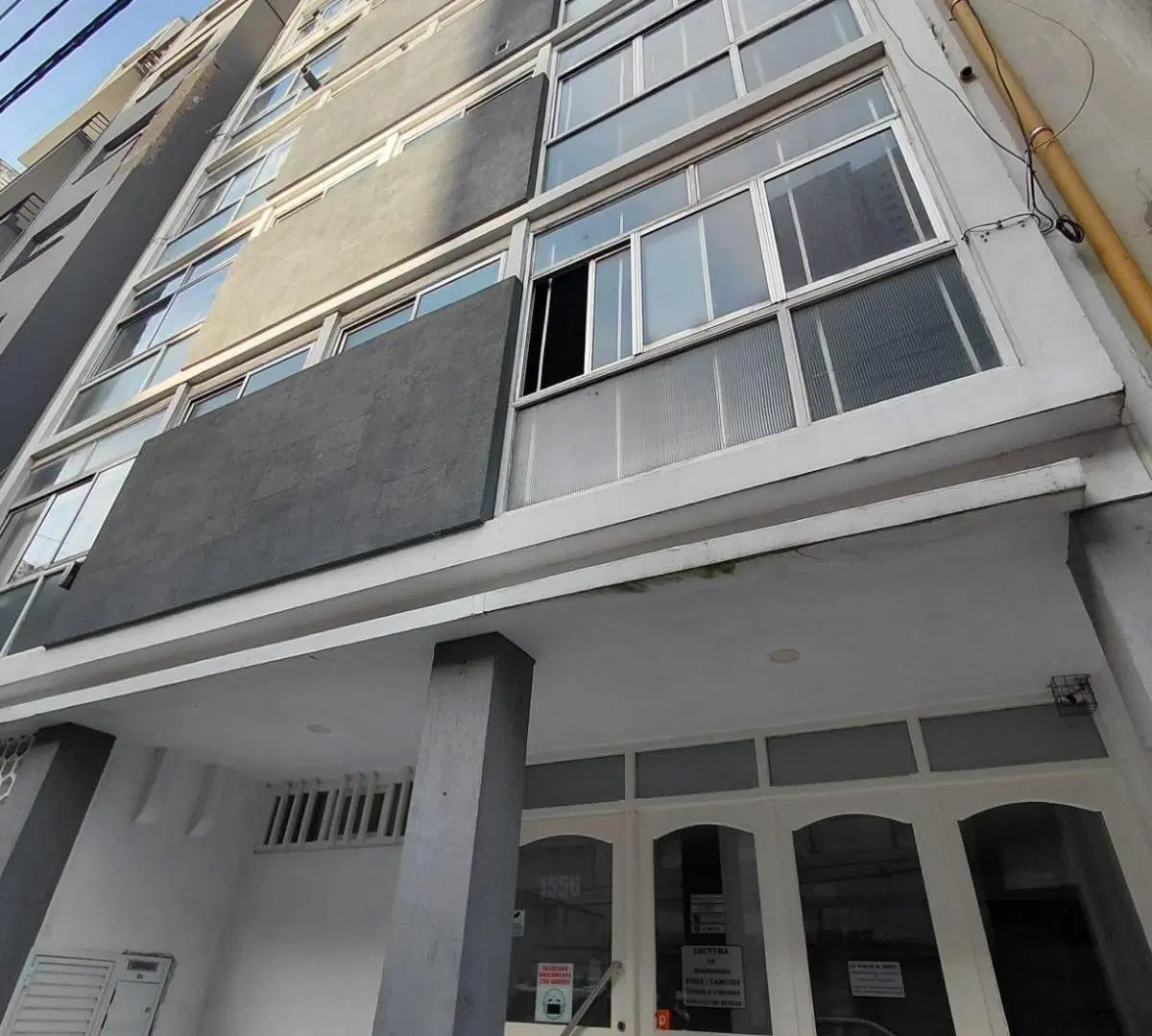 Vendo Departamento de 2 amb a la Calle zon Aldrey 1