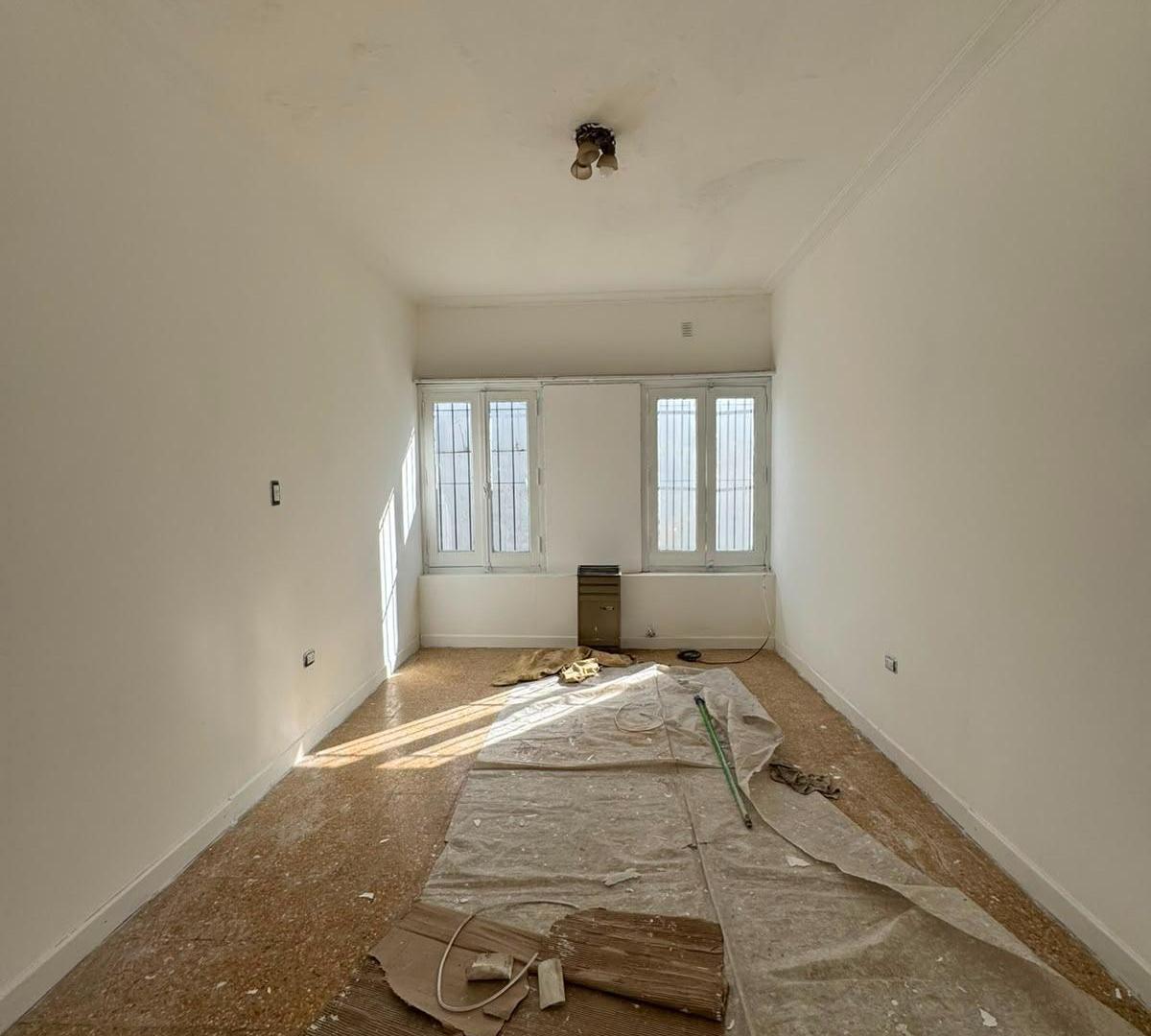 Foto de VENTA EN BLOCK 4 DEPARTAMENTOS (2 UNID. DE 3 AMB Y 2 UNID.DE 2 AMB) EN, imagen 4