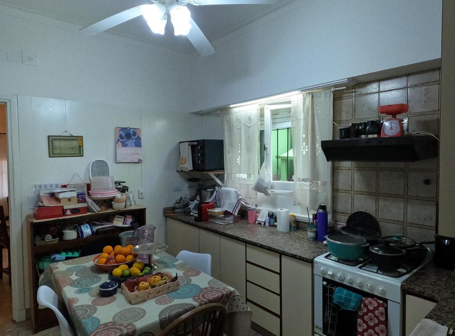 Foto de VENTA - Casa 3 ambientes en barrio San José, imagen 2