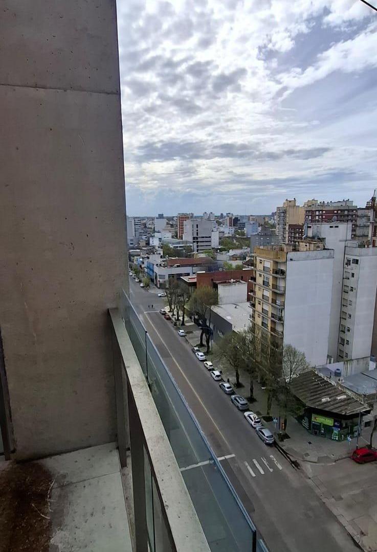 Foto de Departamento en duplex de 2 ambientes en venta zona plaza mitre, imagen 2