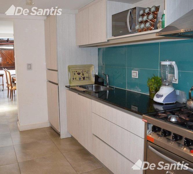 Hermoso chalet 4 ambientes en esquina de Sol