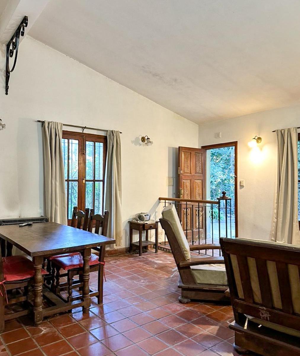 Foto de Casa a reciclar sobre dos lotes en Bosque Peralta Ramos, imagen 3
