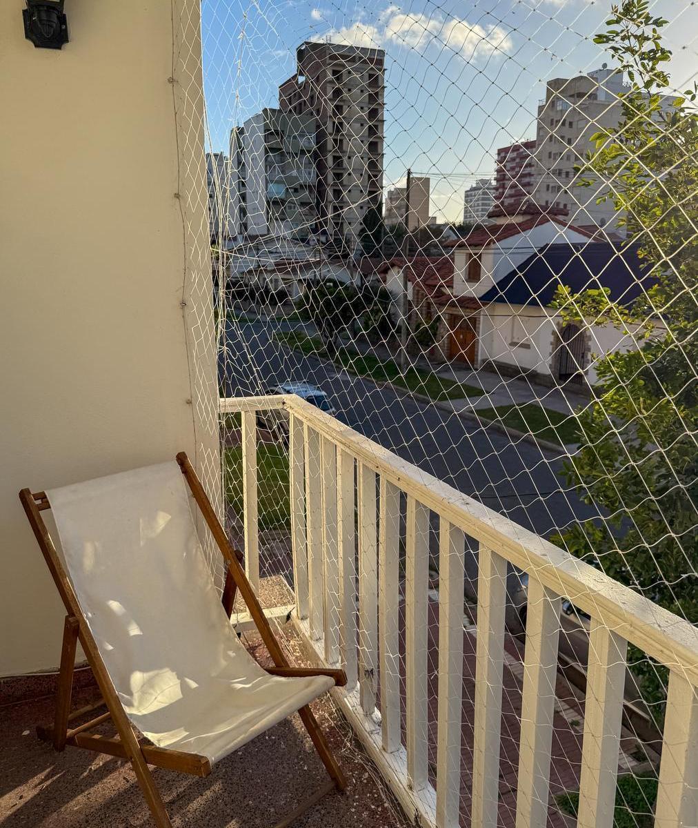 Departamento en Pleno Centro de Miramar 1