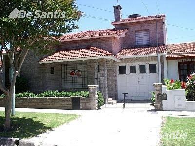 ALQUILER POR TEMPORADA - Chalet 3 ambientes - 6 plazas