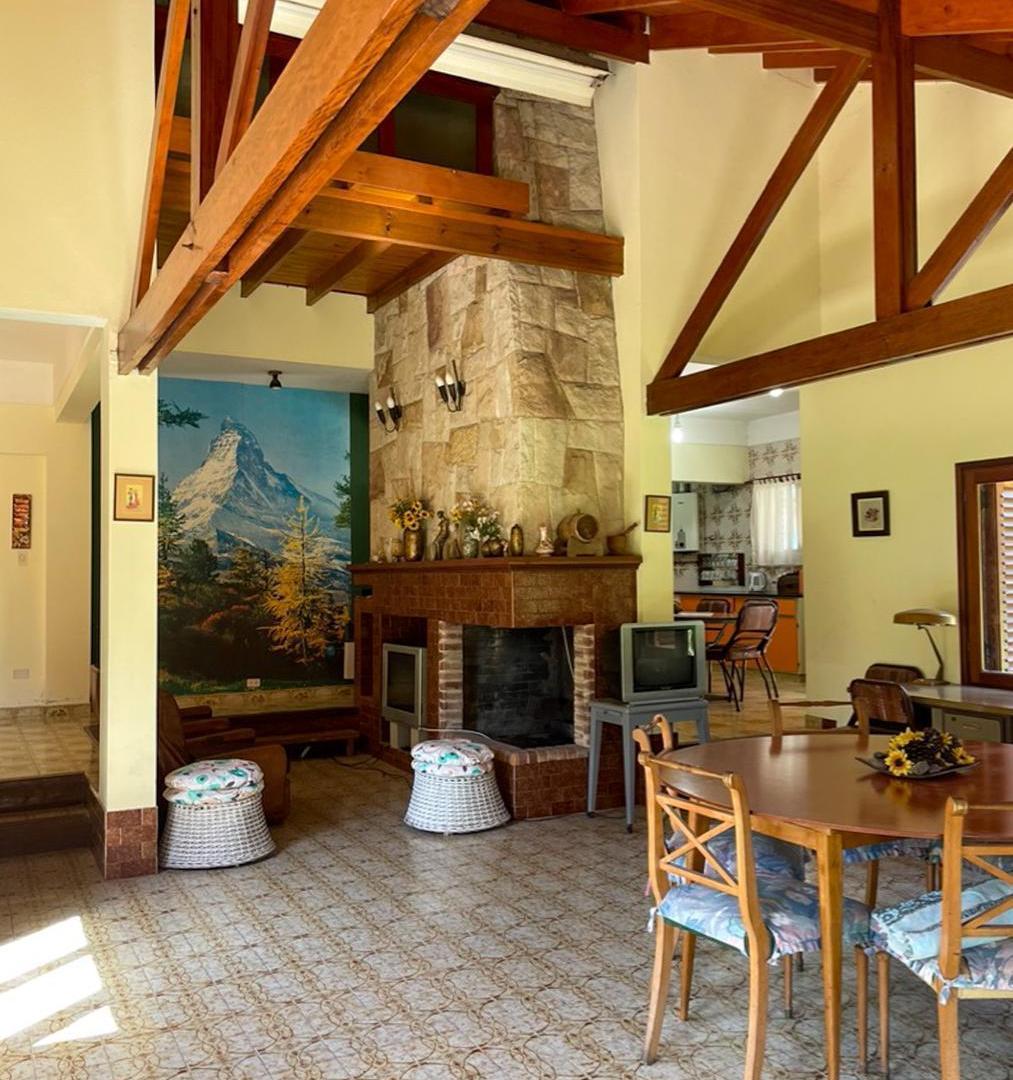 Foto de Residencia 5 ambientes sobre parcela de 1600 m² en la mejor zona del, imagen 2