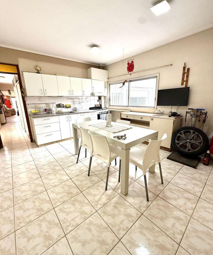 Foto de VENTA PISO 120 m2 -4 amb . Villa Urquiza, imagen 5