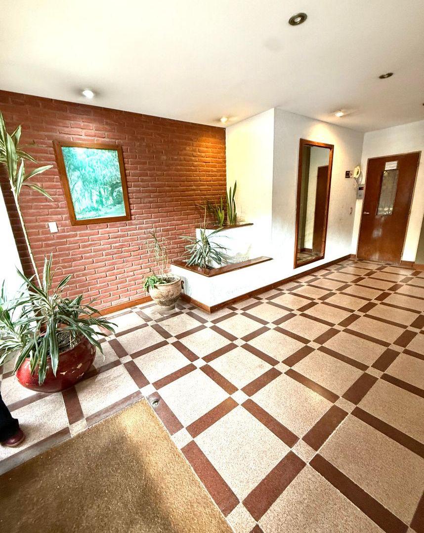 VENTA PISO 120 m2 -4 amb . Villa Urquiza