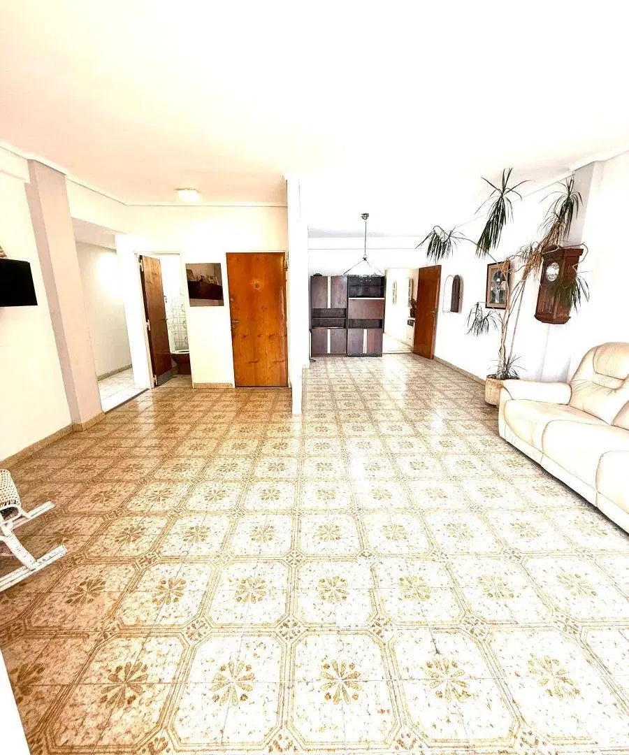 VENTA PISO 120 m2 -4 amb . Villa Urquiza 2
