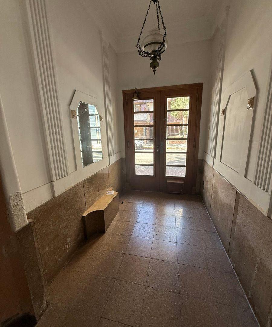 Foto de Depto 3 ambientes-terraza-apto crédito bajas expensas, imagen 2