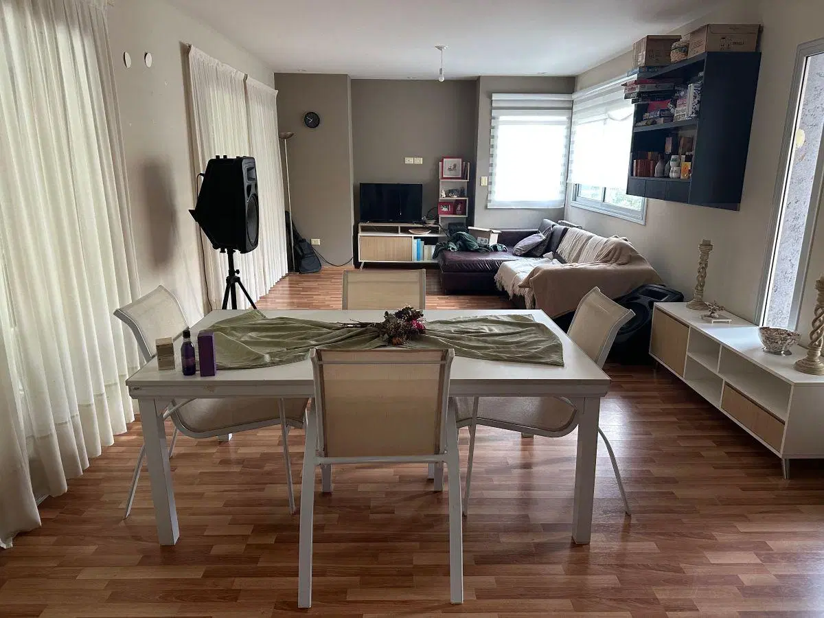 VENDO - LA RUFIUNA - CENTRAL - 3 DORM - ESCRITORIO - GALERIA CON ASADOR - PILETA - COCHERA 2 AUTOS 4