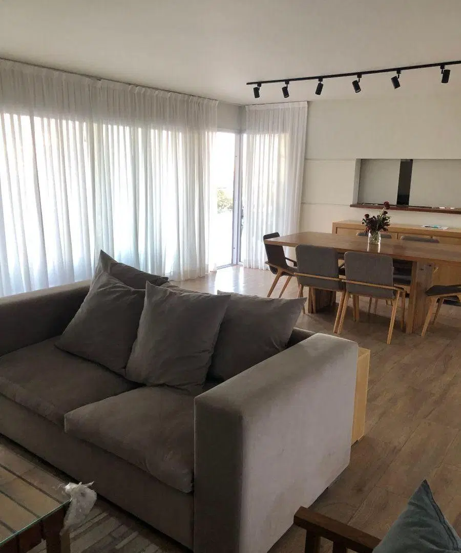 VENDO - LA RUFINA - IMPECABLE PROPIEDAD - 4 DORM. -PLAY ROOM - LAVAD - GALERIA - PILETA - COCHERA 2 8
