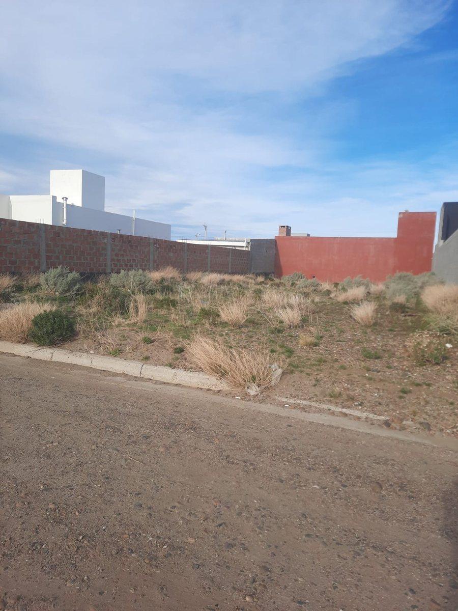 Venta Terreno con Servicios Km 8 5