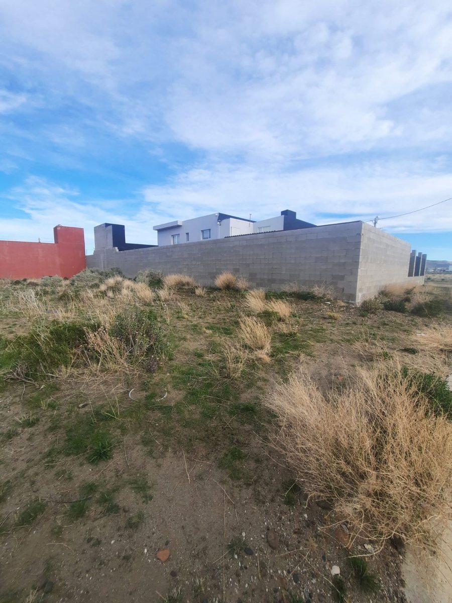 Venta Terreno con Servicios Km 8 2
