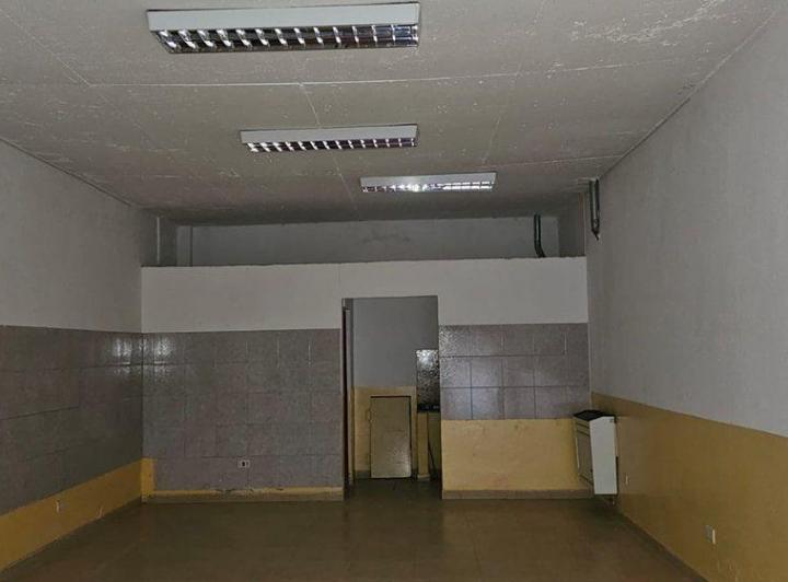 5 LOCALES EN ESQUINA- IDEAL INVERSOR 2