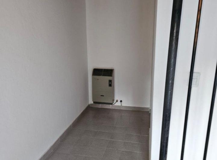 ZONA NORTE OPORTUNIDAD!  CASA Y DEPARTAMENTO KM3 3