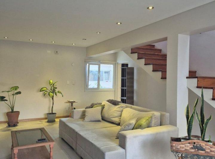 CASA 3 DORMITORIOS B. ROCA 3