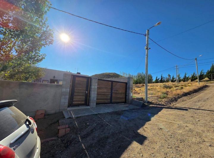 CASA EN Bº LOS ARENALES 2