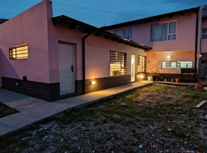 CASA 3 DORMITORIOS EN VENTA- QUIRNO COSTA 4