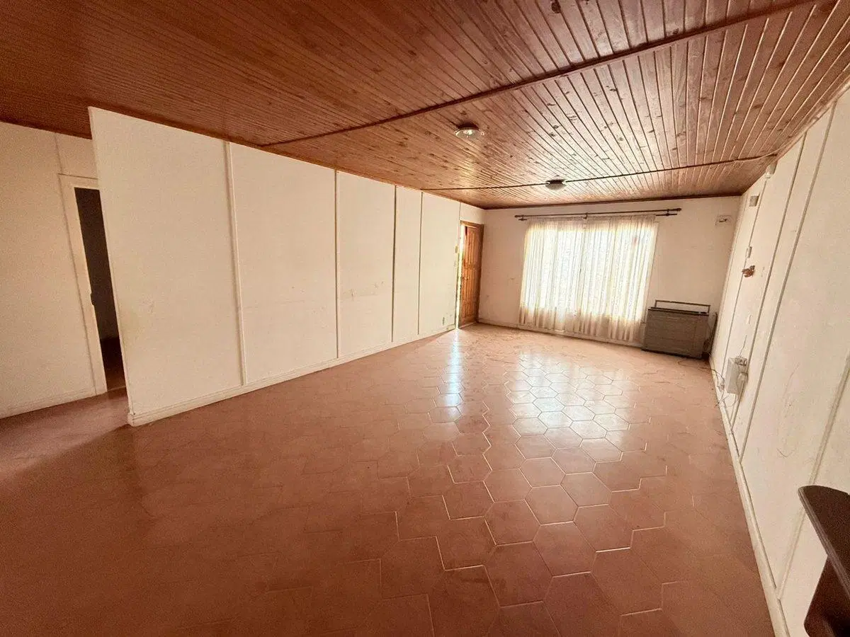 CASA 3 DORMITORIOS BARRIO PUEYRREDON 4