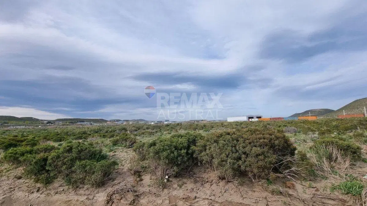 TERRENO SOBRE RUTA 26 9.5 HECTAREAS 3