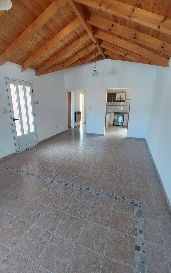 CASA TRES DORMITORIOS B° Medanos - KM 3 5