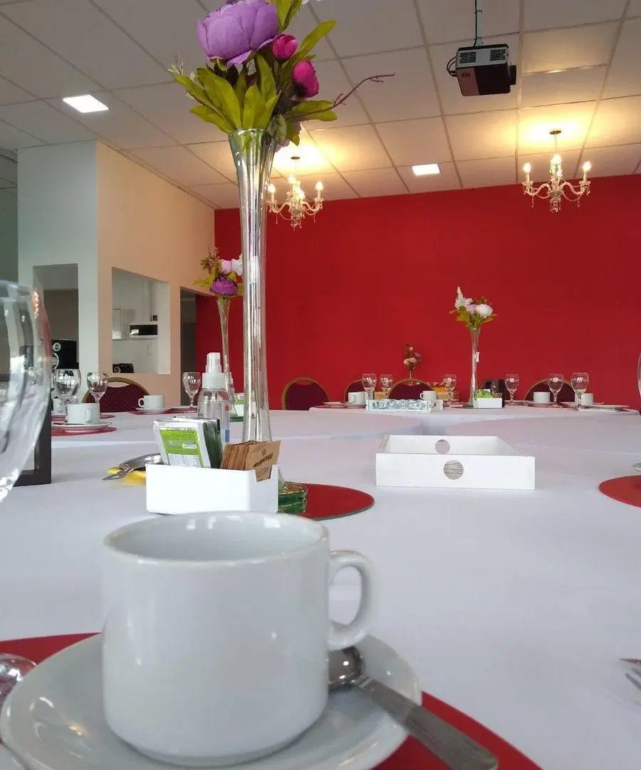 Salon en Bellavista Sur 4