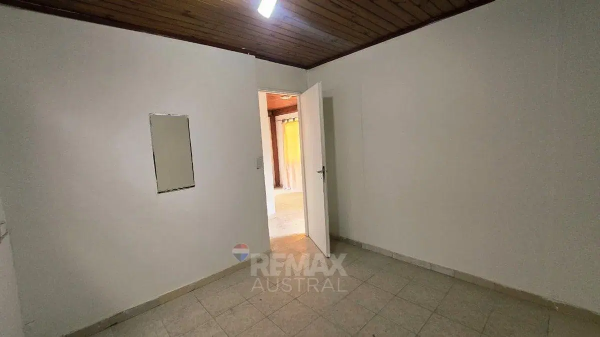 ALQUILER CASA 2 DORMITORIOS - ABEL AMAYA 2