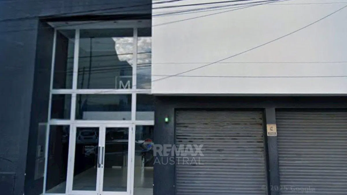 Oficina amplia en Comodoro Rivadavia 2
