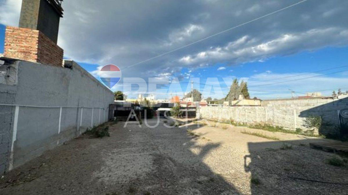 LOTE BARRIO PUEYRREDON CON QUINCHO