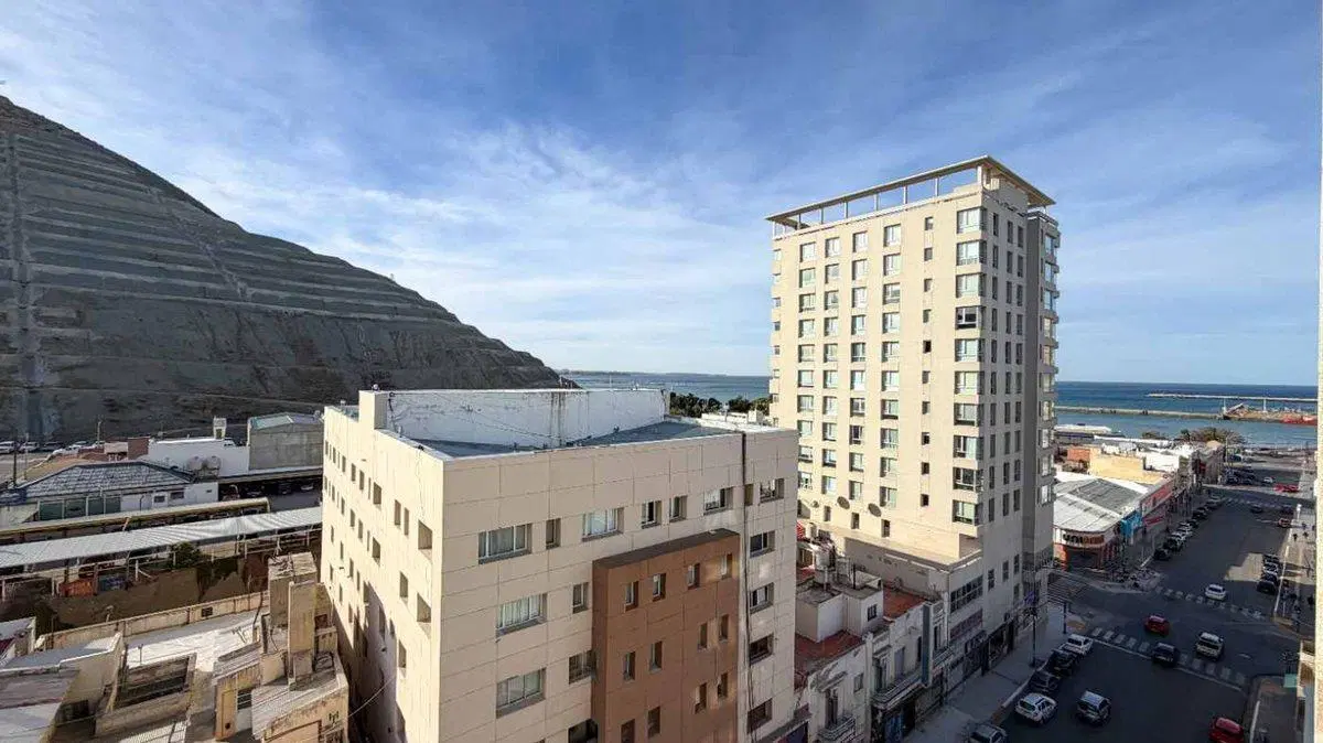 DEPARTAMENTO 2 DORMITORIOS CENTRO COMODORO 4
